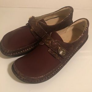 ALEGRIA WOMEN’S DENA DEN-589W BROWN LEATHER CASUAL SLIP ON SHOES EUR 39 8.5